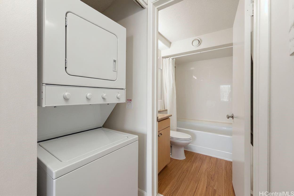 Discovery Bay condo # 1817, Honolulu, Hawaii - photo 11 of 16