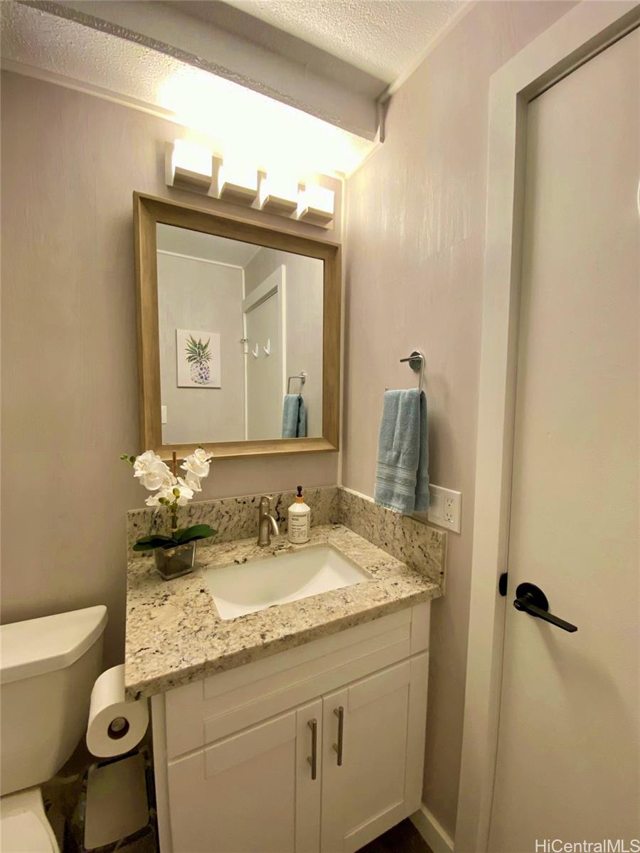 Discovery Bay condo # 1916, Honolulu, Hawaii - photo 9 of 16