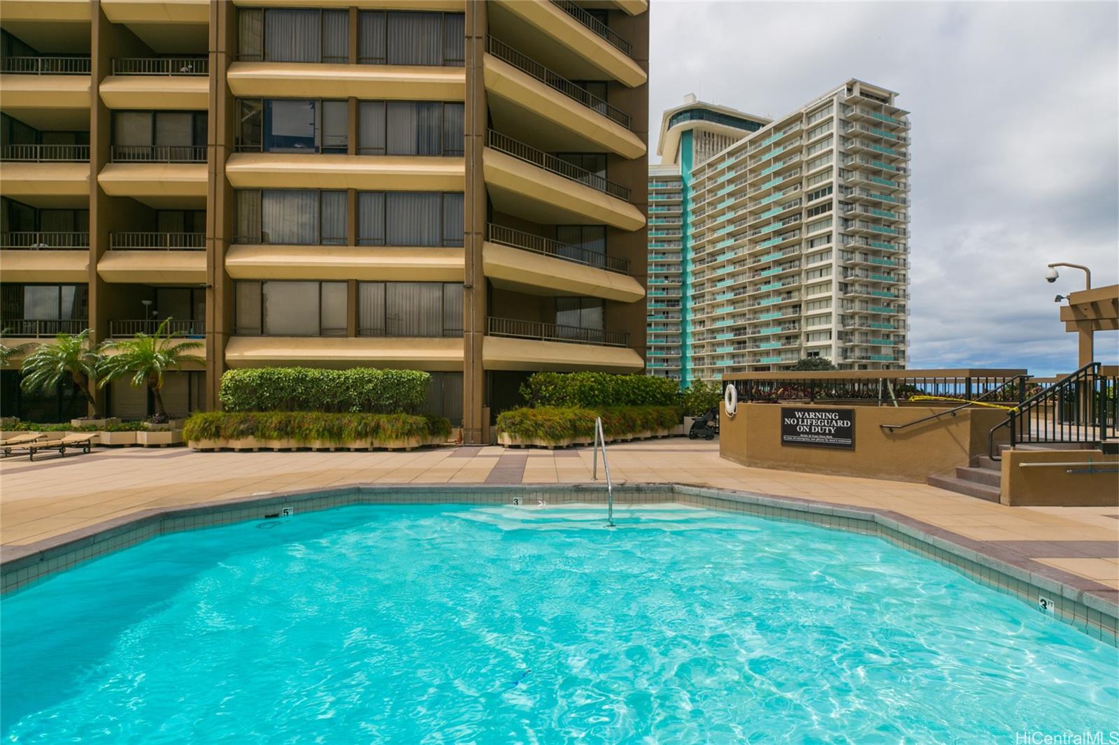 Discovery Bay condo # 2110, Honolulu, Hawaii - photo 16 of 25