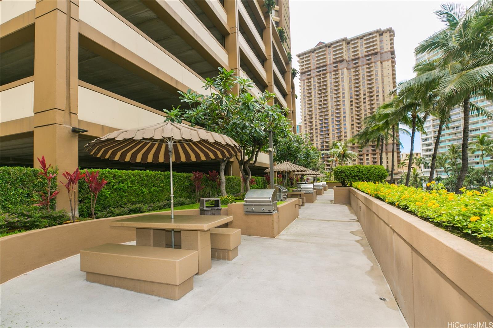 Discovery Bay condo # 2110, Honolulu, Hawaii - photo 19 of 25