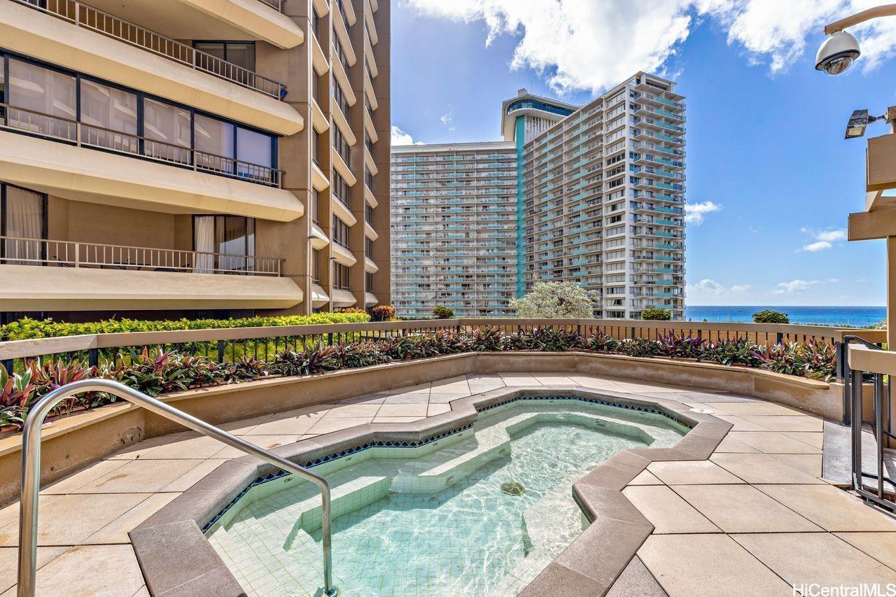 Discovery Bay condo # 2507, Honolulu, Hawaii - photo 16 of 21