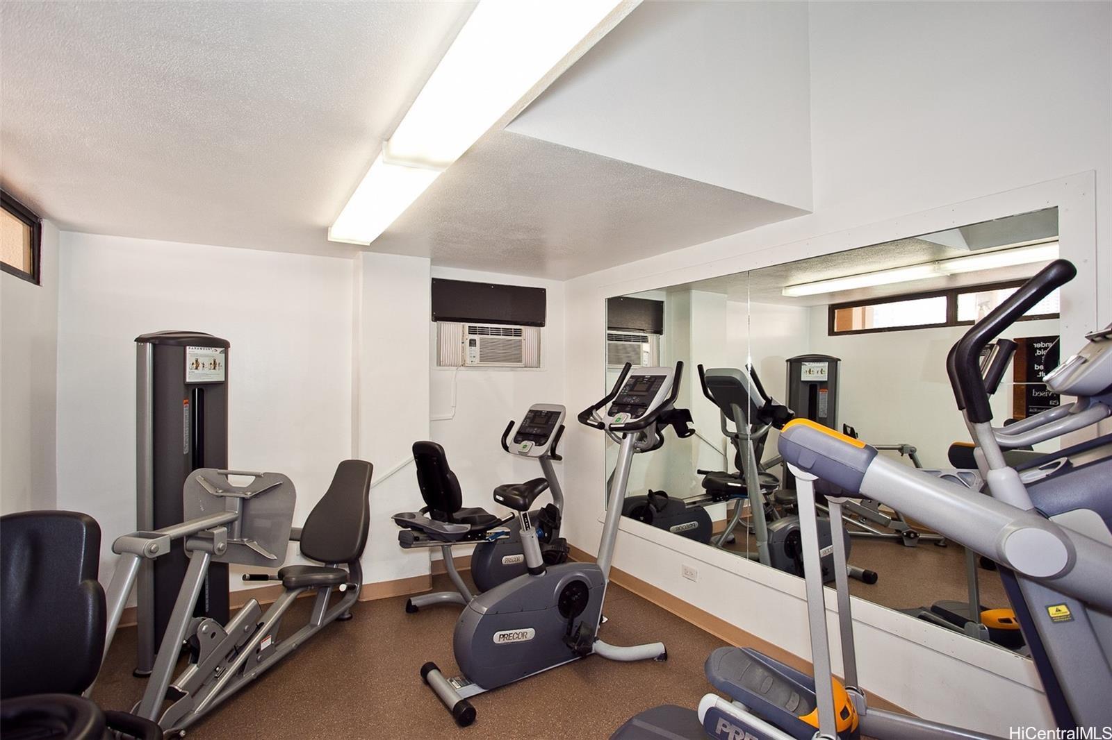 Discovery Bay condo # 2507, Honolulu, Hawaii - photo 17 of 21