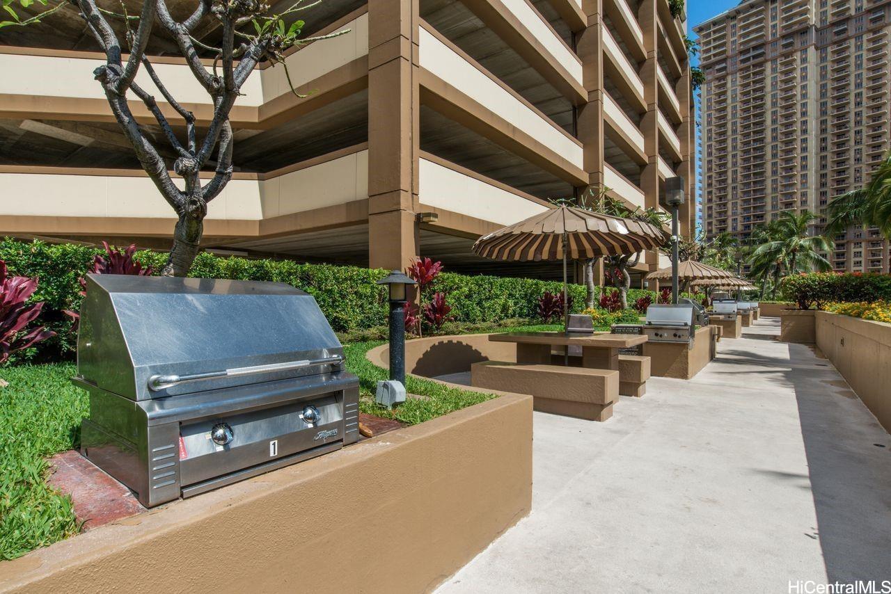Discovery Bay condo # 2507, Honolulu, Hawaii - photo 19 of 21