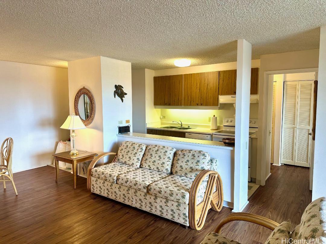 Discovery Bay condo # 2507, Honolulu, Hawaii - photo 4 of 21