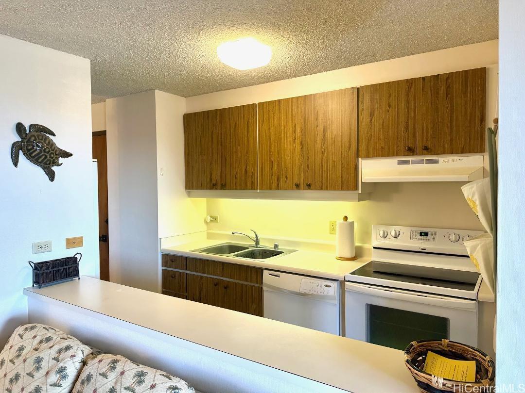 Discovery Bay condo # 2507, Honolulu, Hawaii - photo 5 of 21