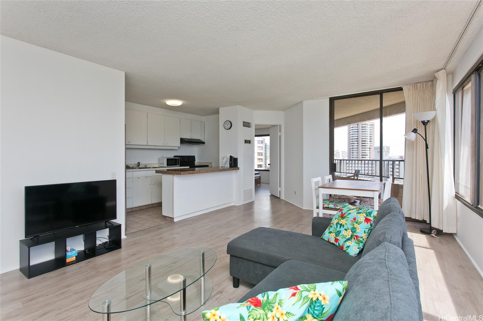 Discovery Bay condo # 2809, Honolulu, Hawaii - photo 4 of 13