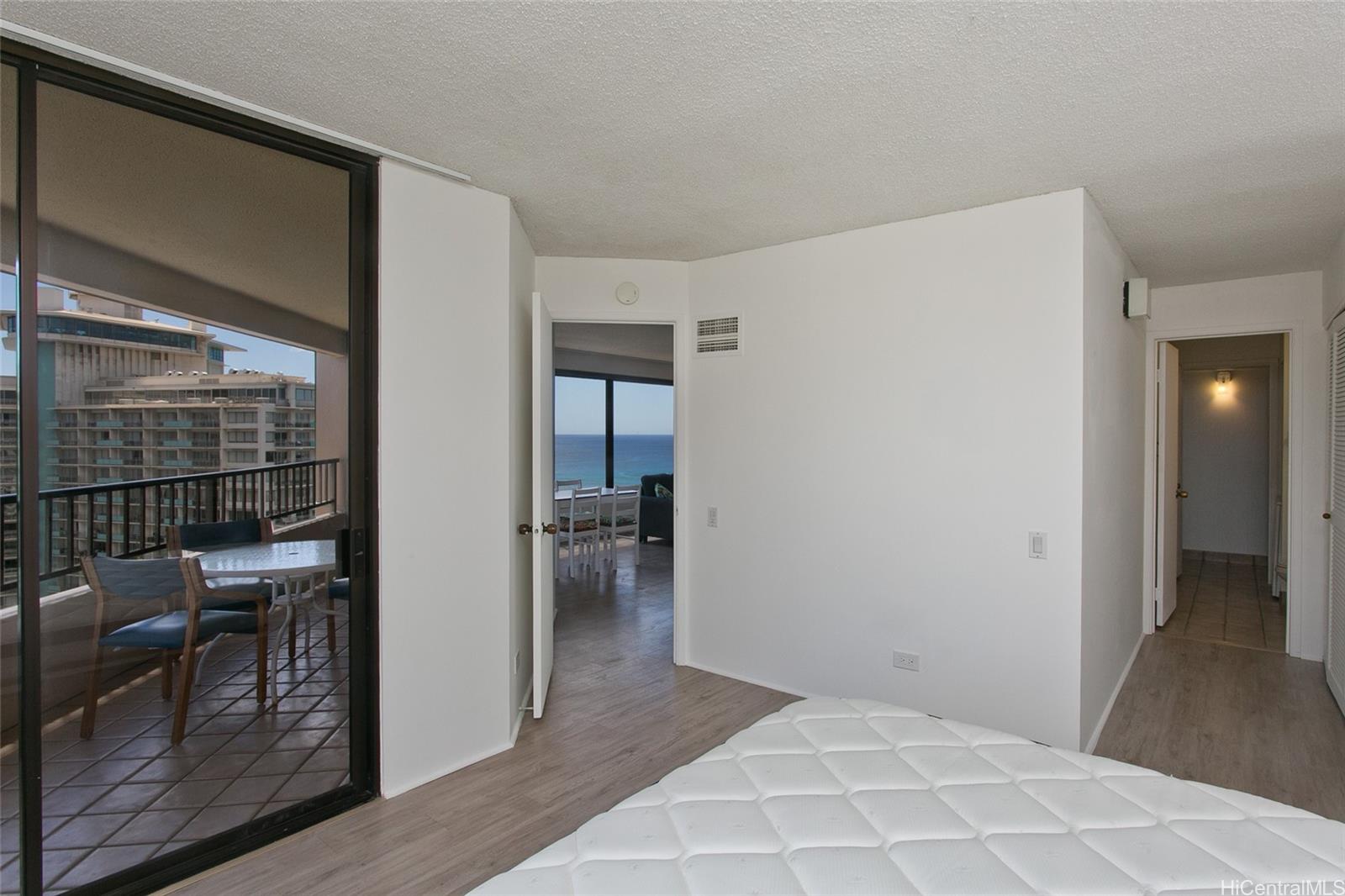 Discovery Bay condo # 2809, Honolulu, Hawaii - photo 9 of 13