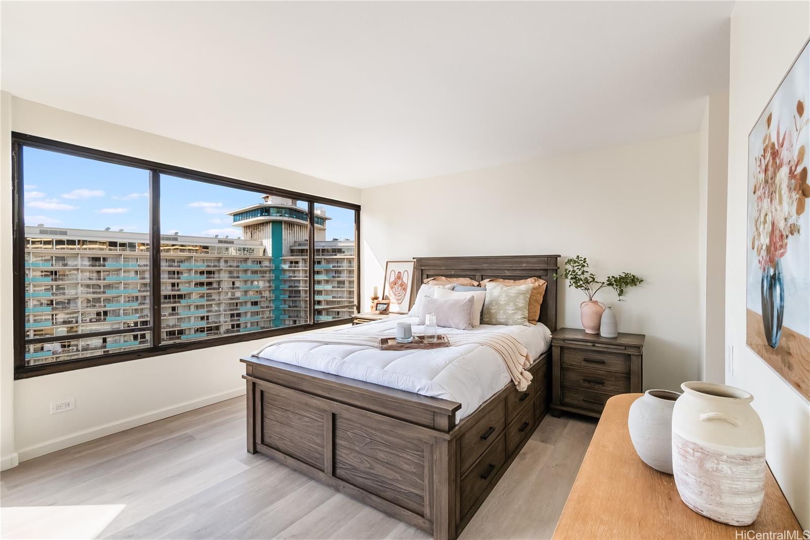 Discovery Bay condo # 2814, Honolulu, Hawaii - photo 9 of 25