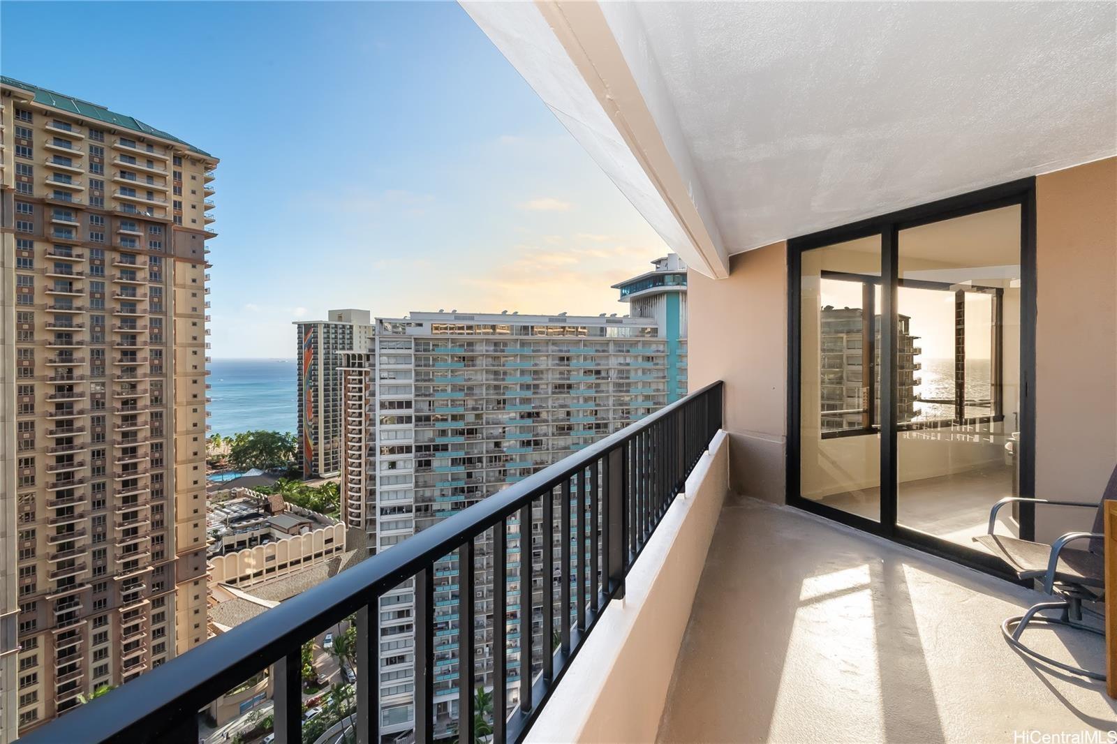 Discovery Bay condo # 2814, Honolulu, Hawaii - photo 3 of 24