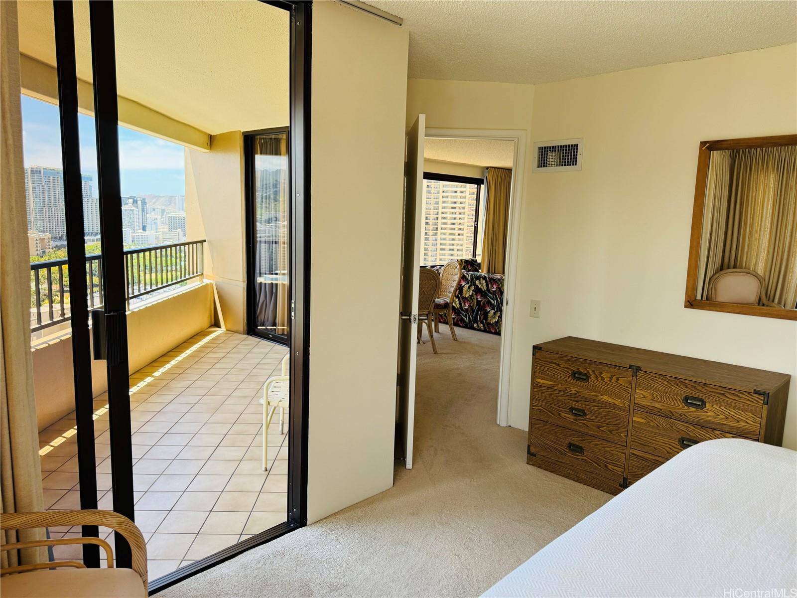 Discovery Bay condo # 2816, Honolulu, Hawaii - photo 6 of 13