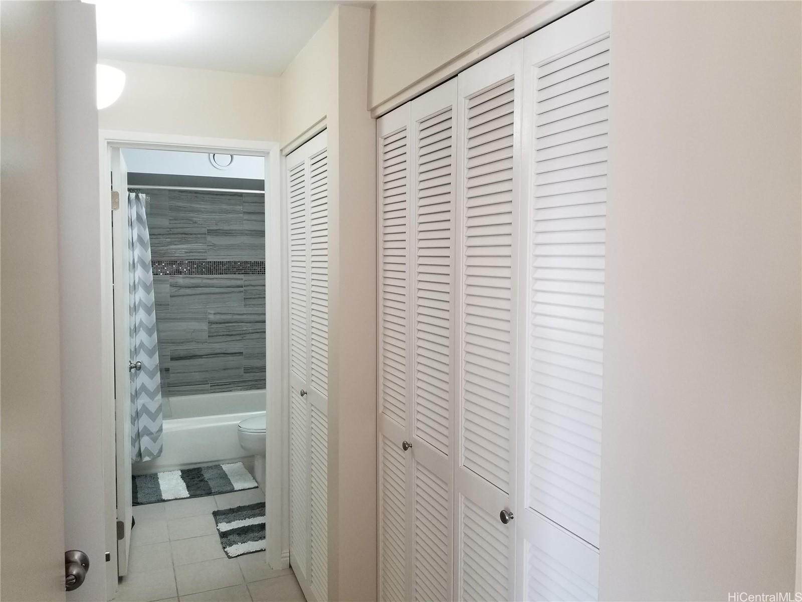 Discovery Bay condo # 2818, Honolulu, Hawaii - photo 11 of 20