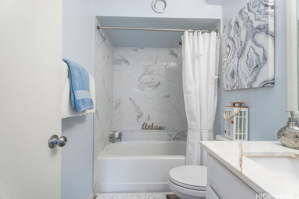 Discovery Bay condo # 2818, Honolulu, Hawaii - photo 12 of 23