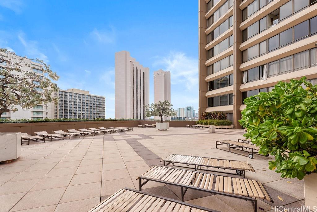 Discovery Bay condo # 2818, Honolulu, Hawaii - photo 16 of 23