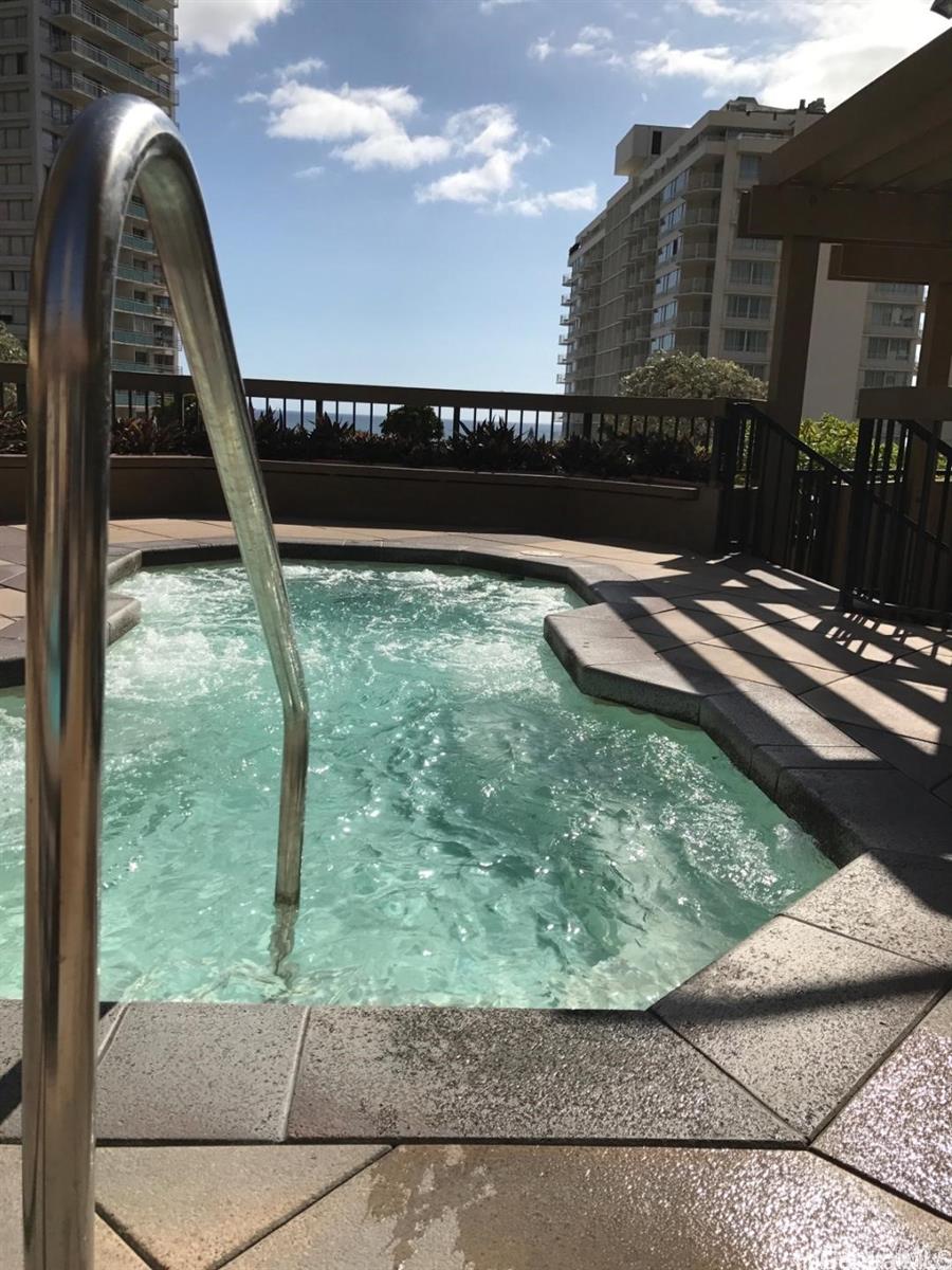 Discovery Bay condo # 2818, Honolulu, Hawaii - photo 19 of 20