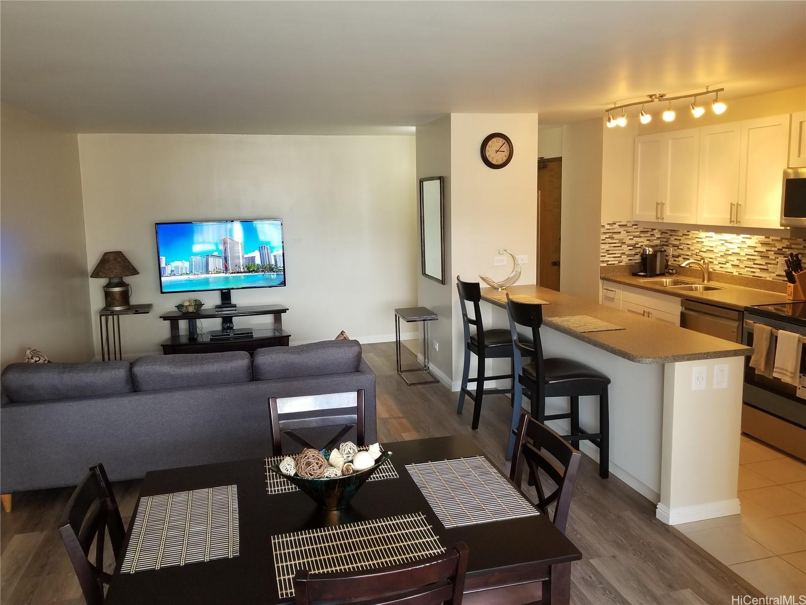 Discovery Bay condo # 2818, Honolulu, Hawaii - photo 5 of 20