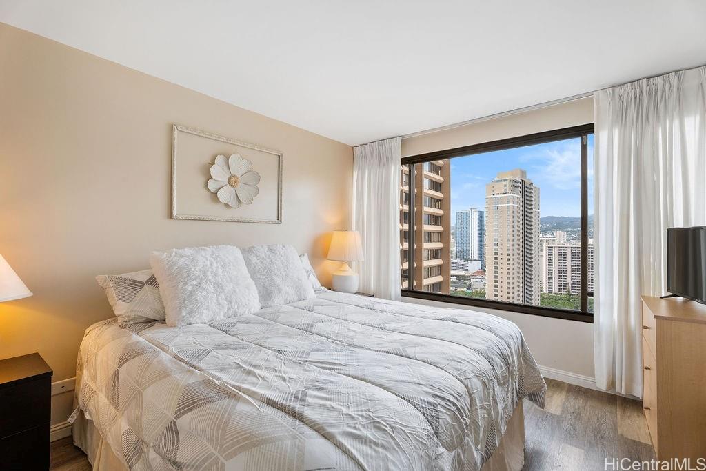 Discovery Bay condo # 2818, Honolulu, Hawaii - photo 9 of 23