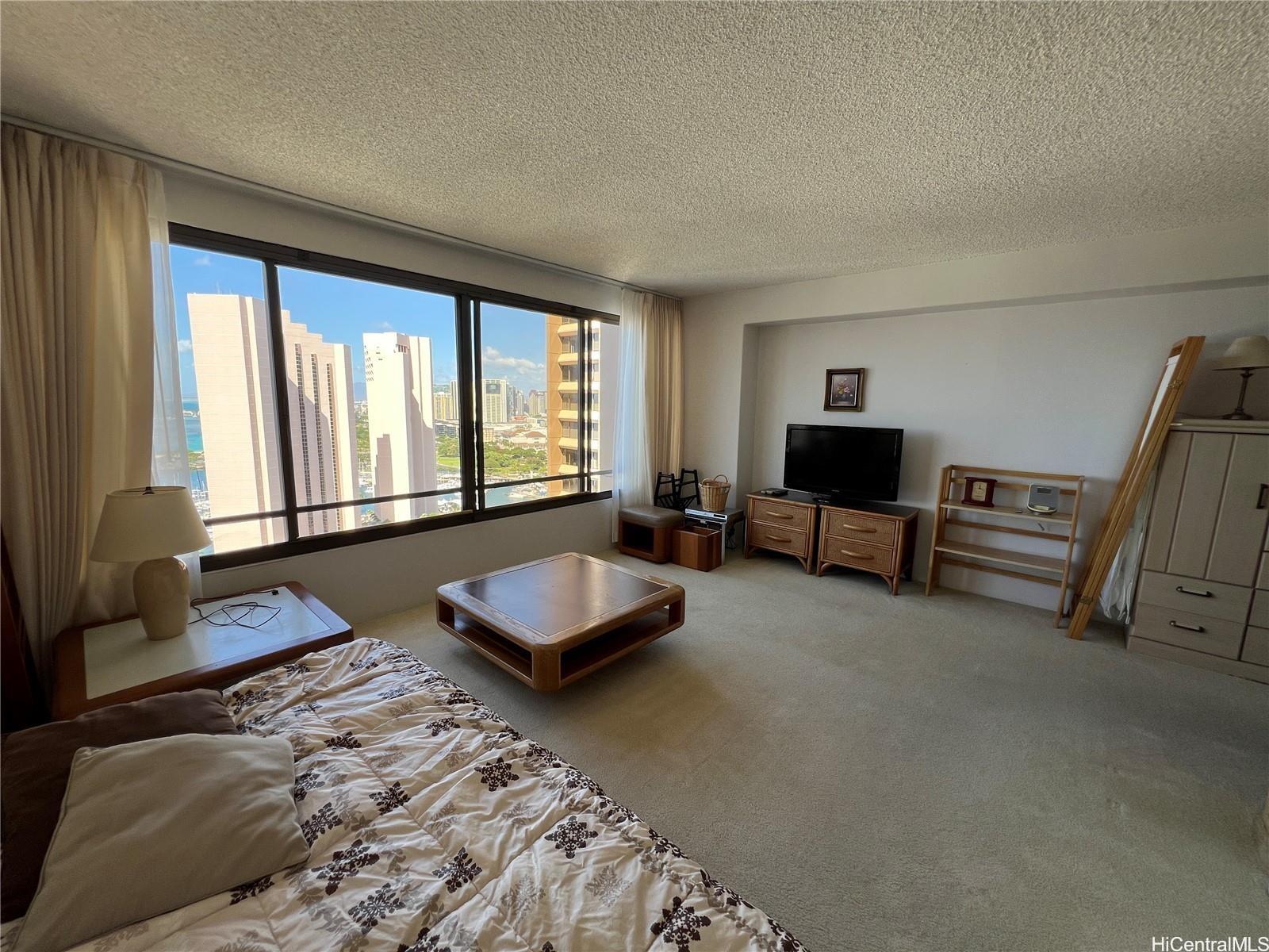 Discovery Bay condo # 3120, Honolulu, Hawaii - photo 2 of 18