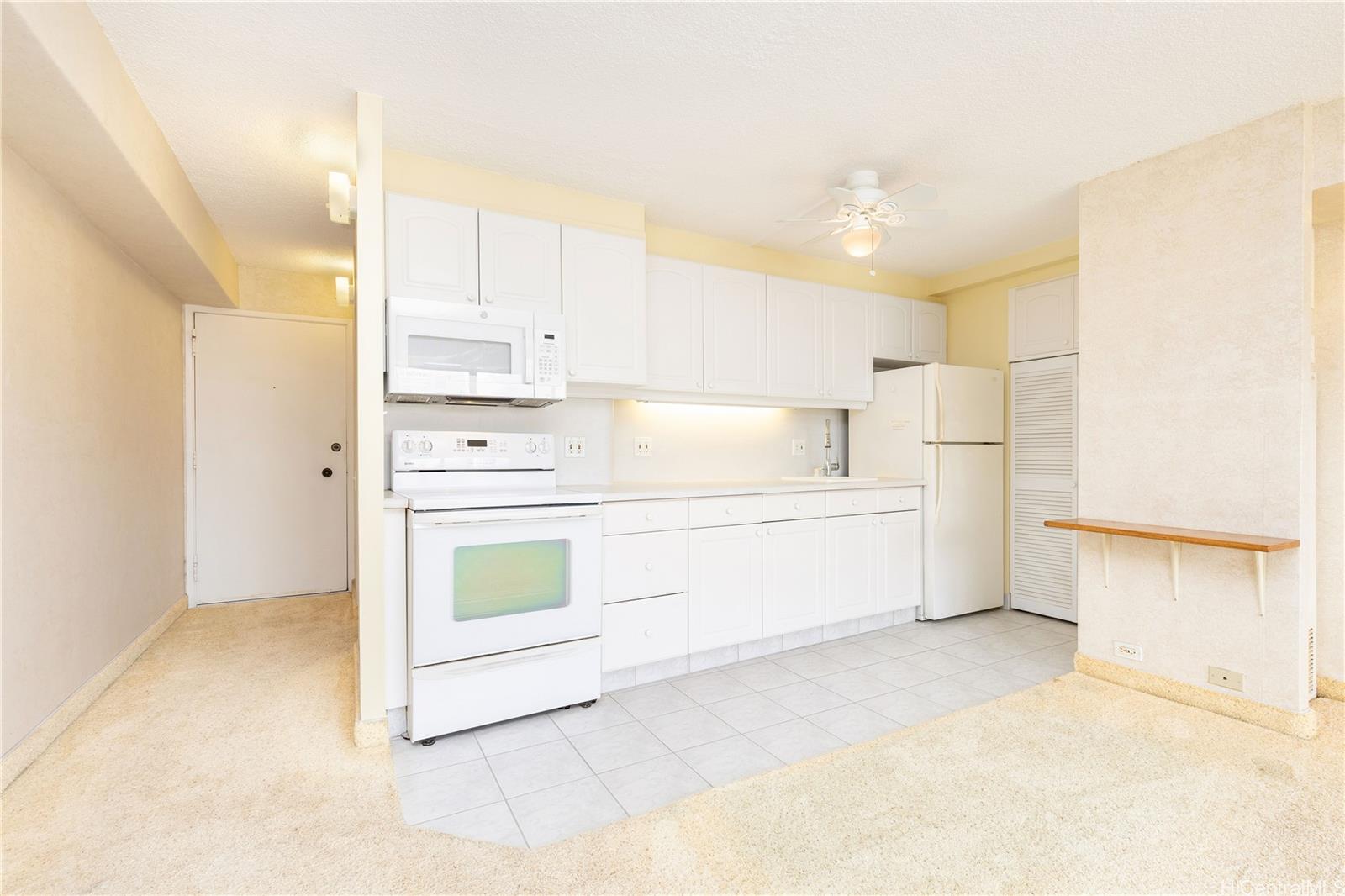 Discovery Bay condo # 3205, Honolulu, Hawaii - photo 14 of 25