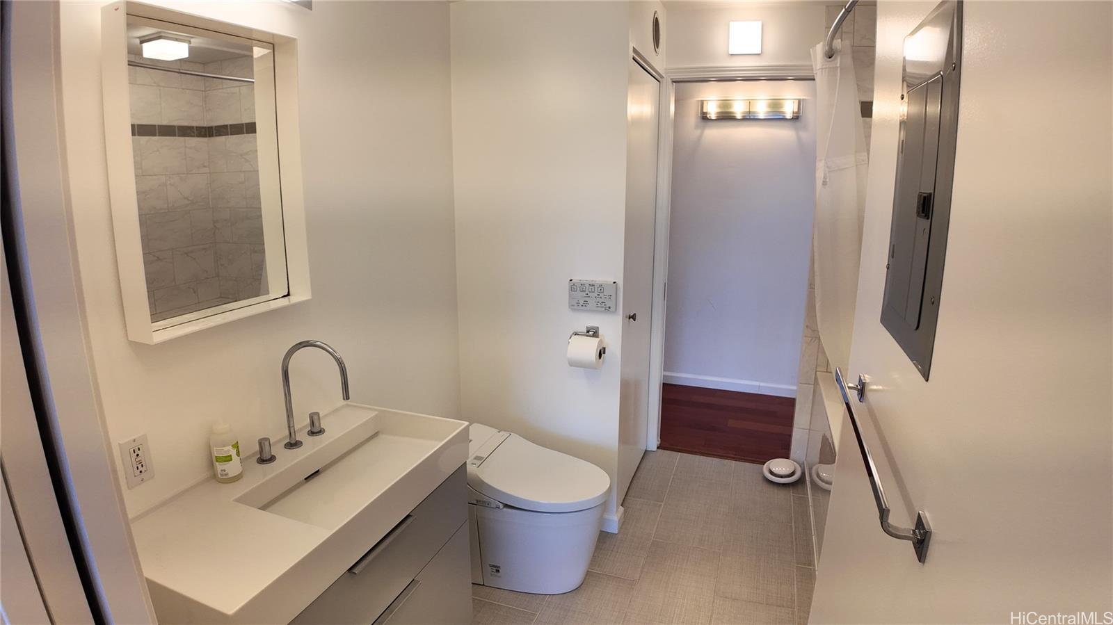 Discovery Bay condo # 3306, Honolulu, Hawaii - photo 14 of 25