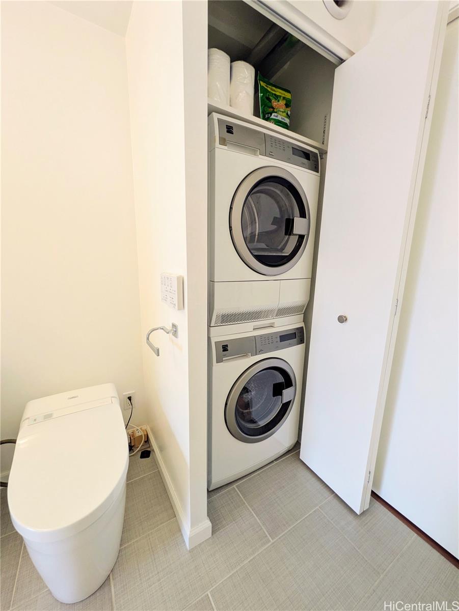 Discovery Bay condo # 3306, Honolulu, Hawaii - photo 15 of 25