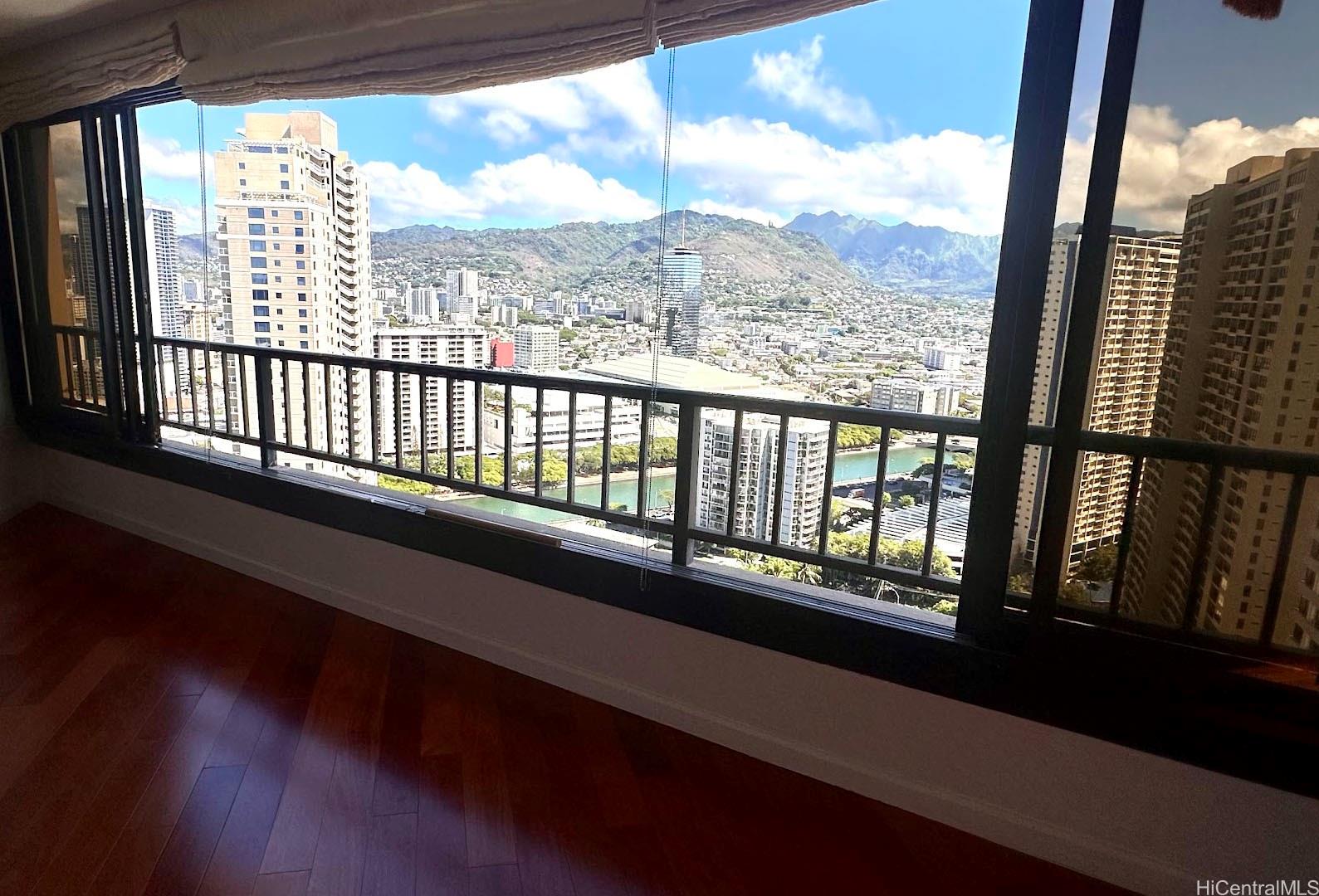 Discovery Bay condo # 3306, Honolulu, Hawaii - photo 6 of 24