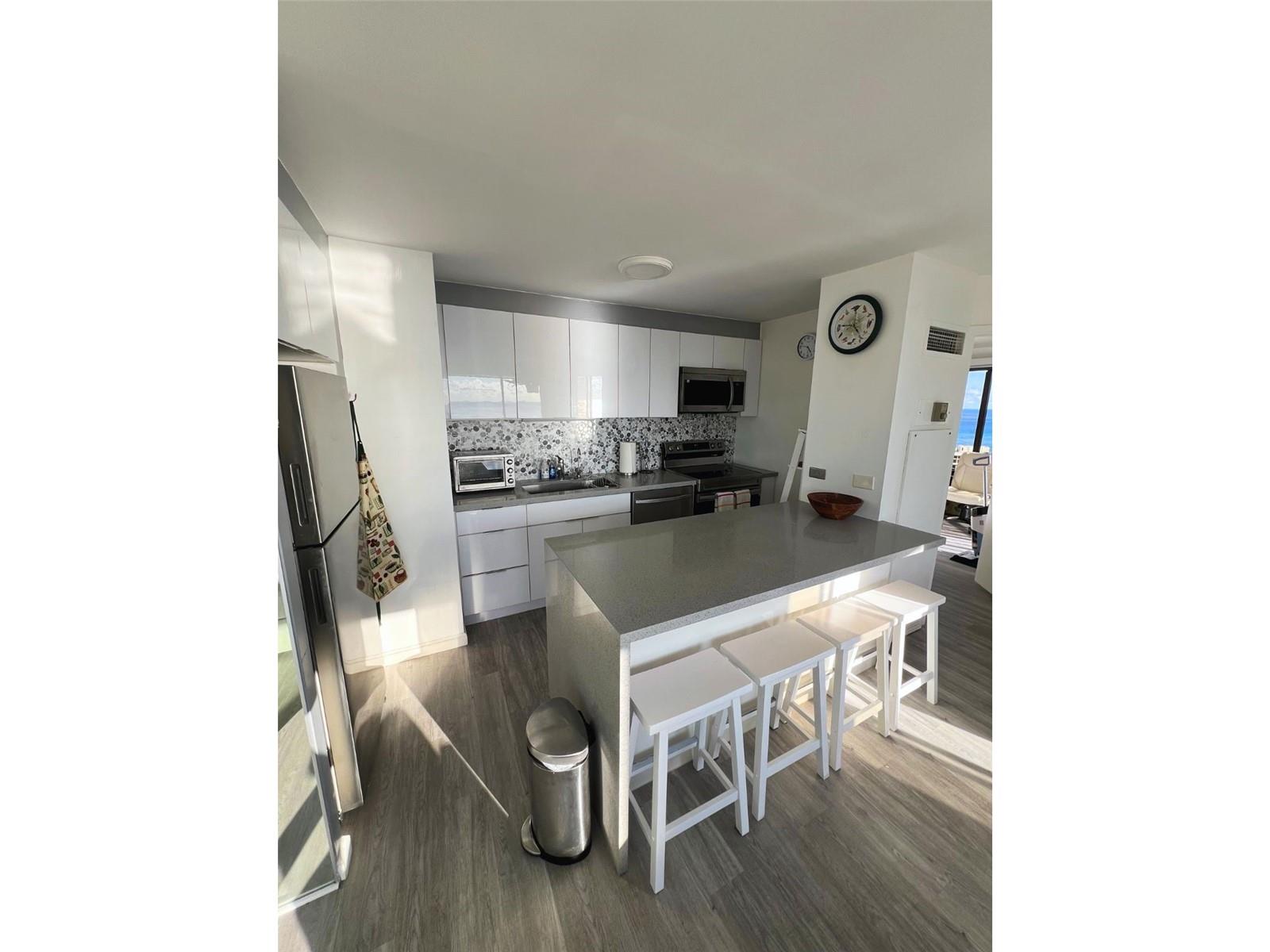 Discovery Bay condo # 3311, Honolulu, Hawaii - photo 12 of 25