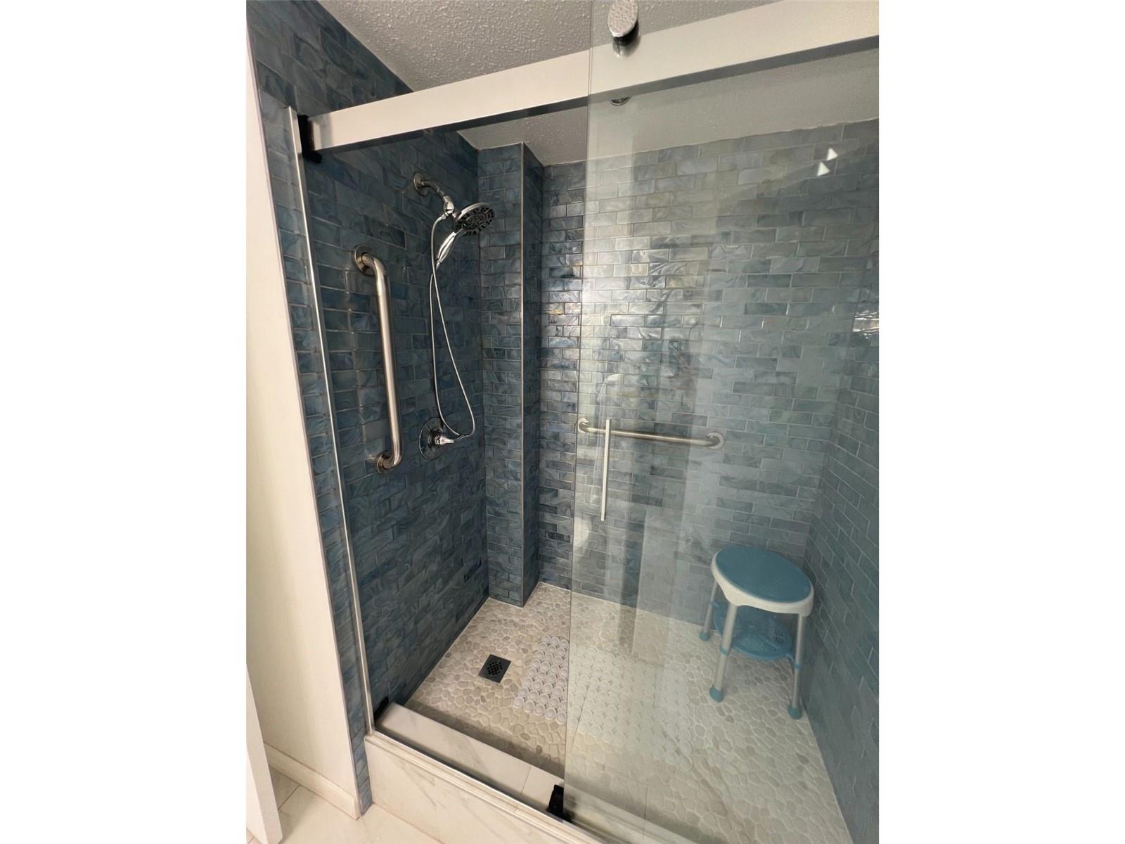 Discovery Bay condo # 3311, Honolulu, Hawaii - photo 15 of 25