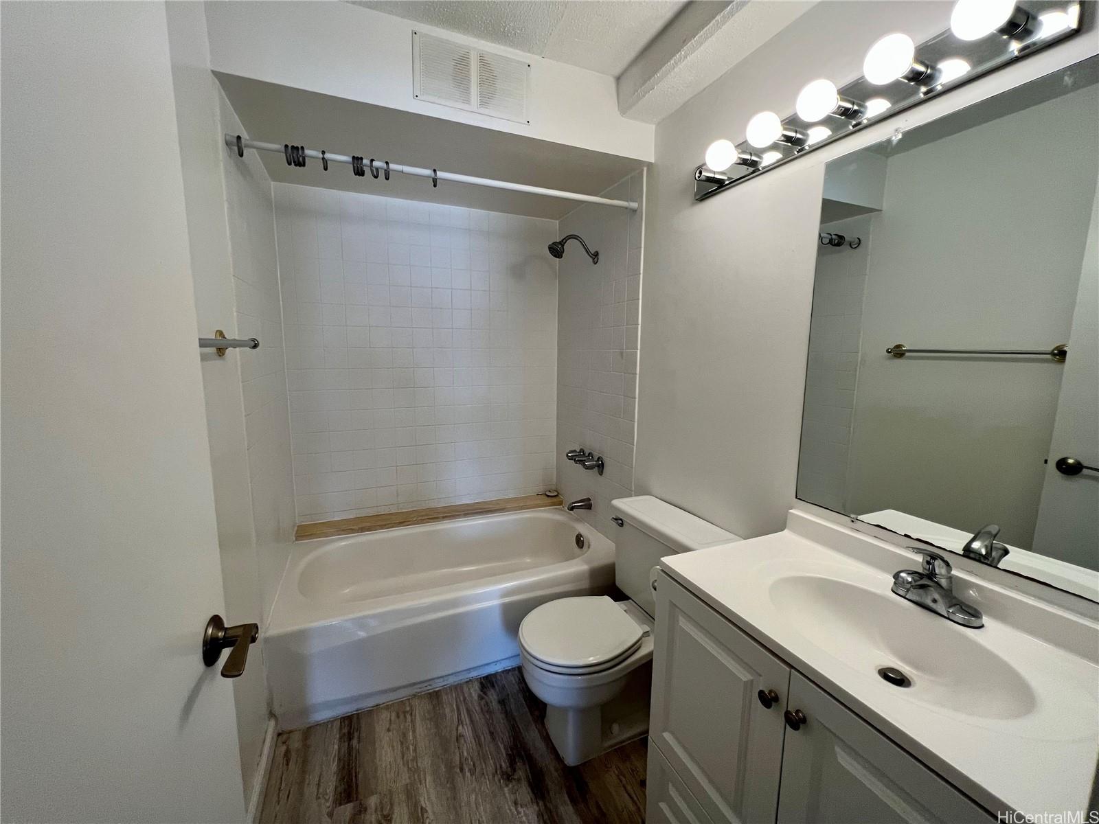 1778 Ala Moana Blvd Honolulu - Rental - photo 11 of 16