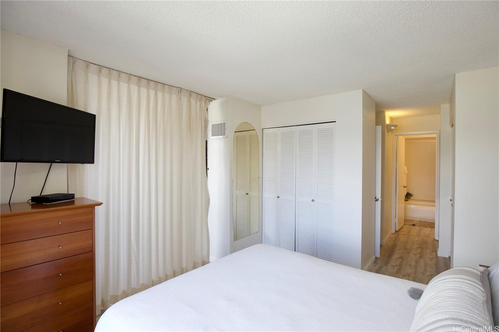 1778 Ala Moana Blvd Honolulu - Rental - photo 4 of 16