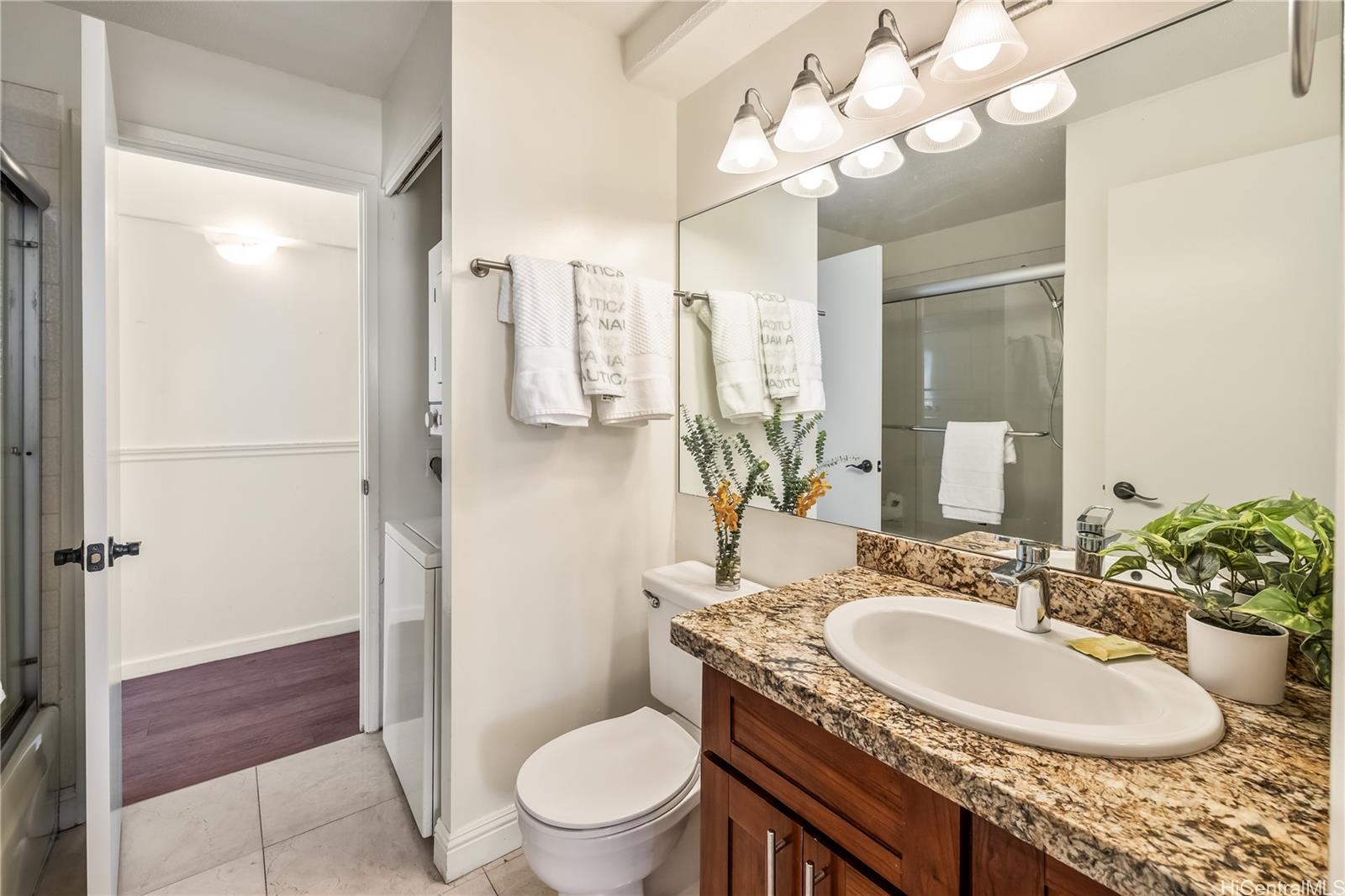 Discovery Bay condo # 3411, Honolulu, Hawaii - photo 12 of 17