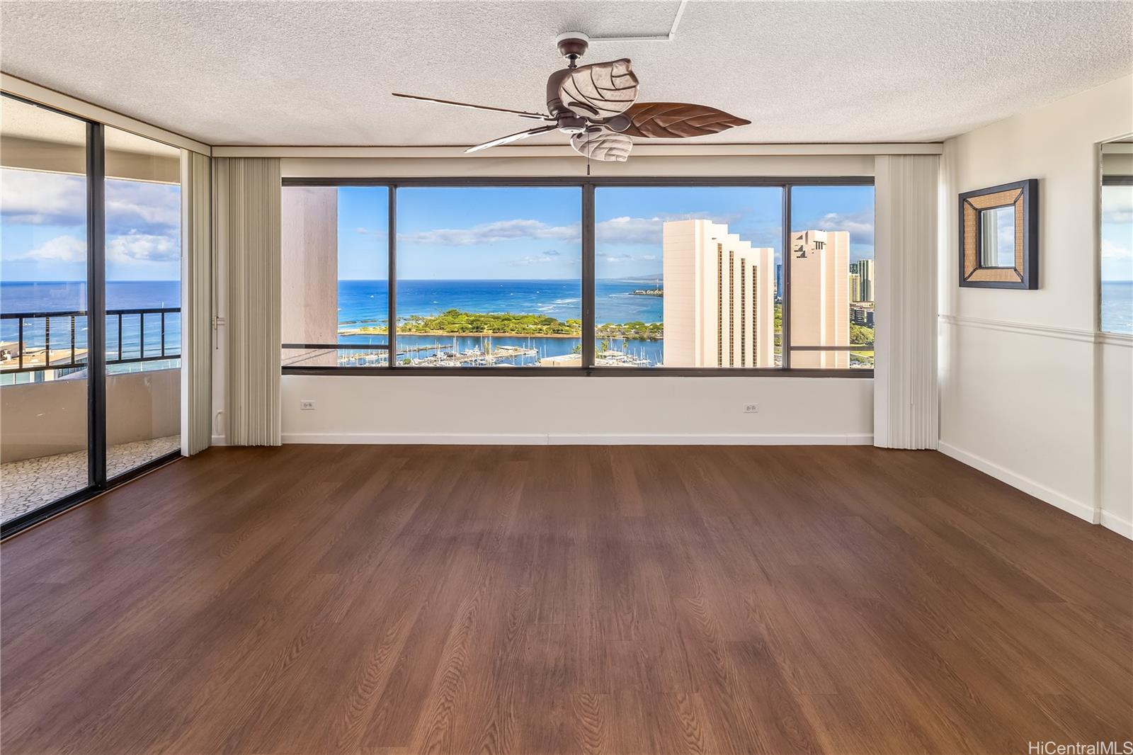 Discovery Bay condo # 3411, Honolulu, Hawaii - photo 5 of 17