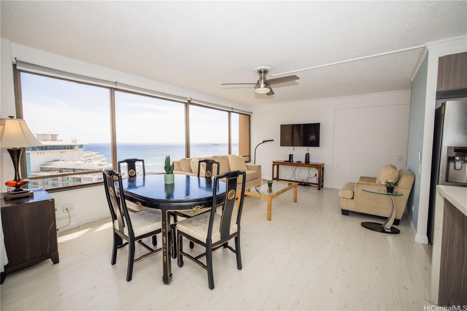 Discovery Bay condo # 3509, Honolulu, Hawaii - photo 2 of 18