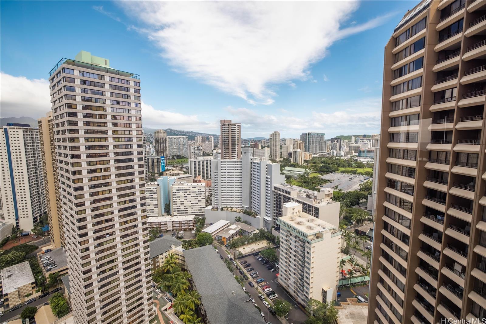 Discovery Bay condo # 3509, Honolulu, Hawaii - photo 17 of 18