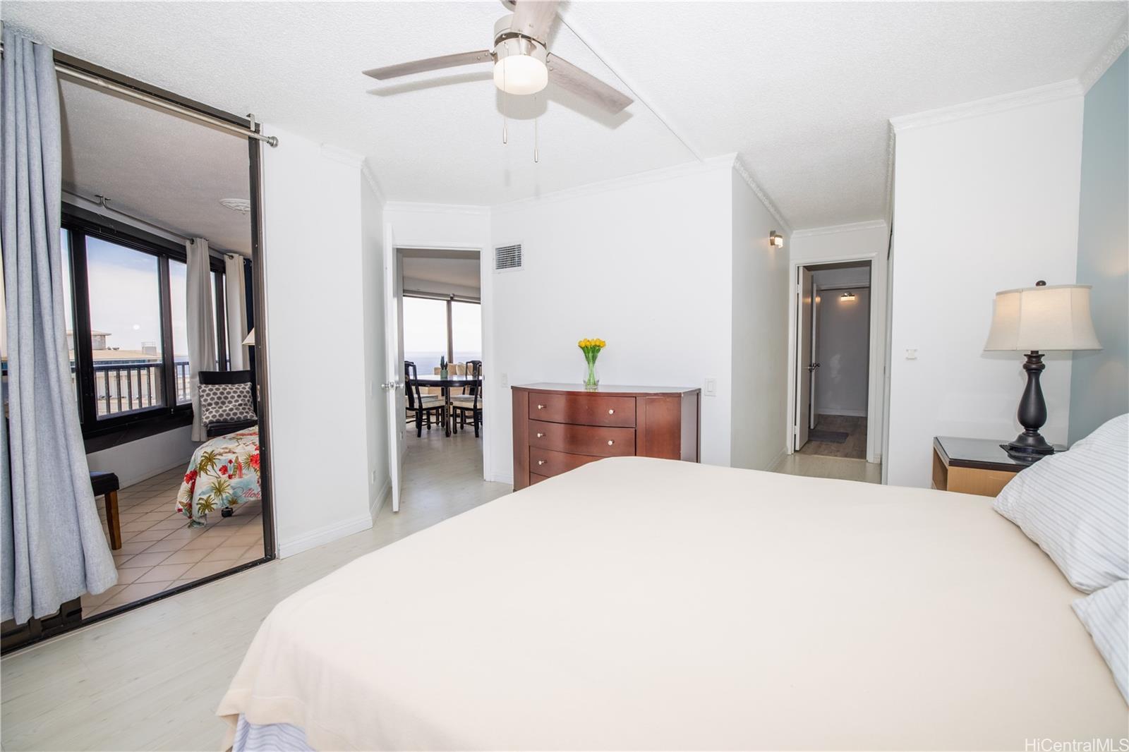 Discovery Bay condo # 3509, Honolulu, Hawaii - photo 9 of 18