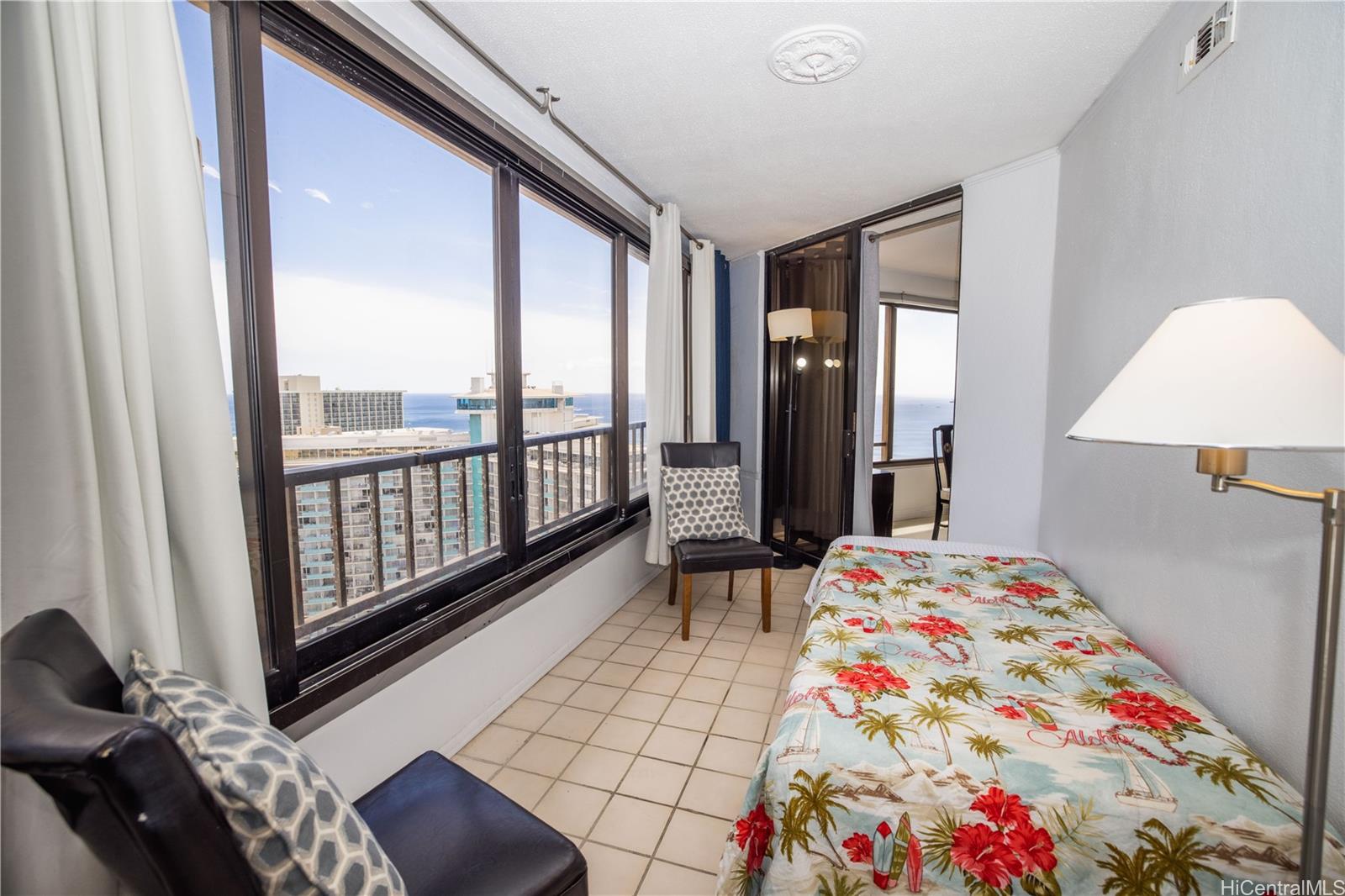 Discovery Bay condo # 3509, Honolulu, Hawaii - photo 10 of 18