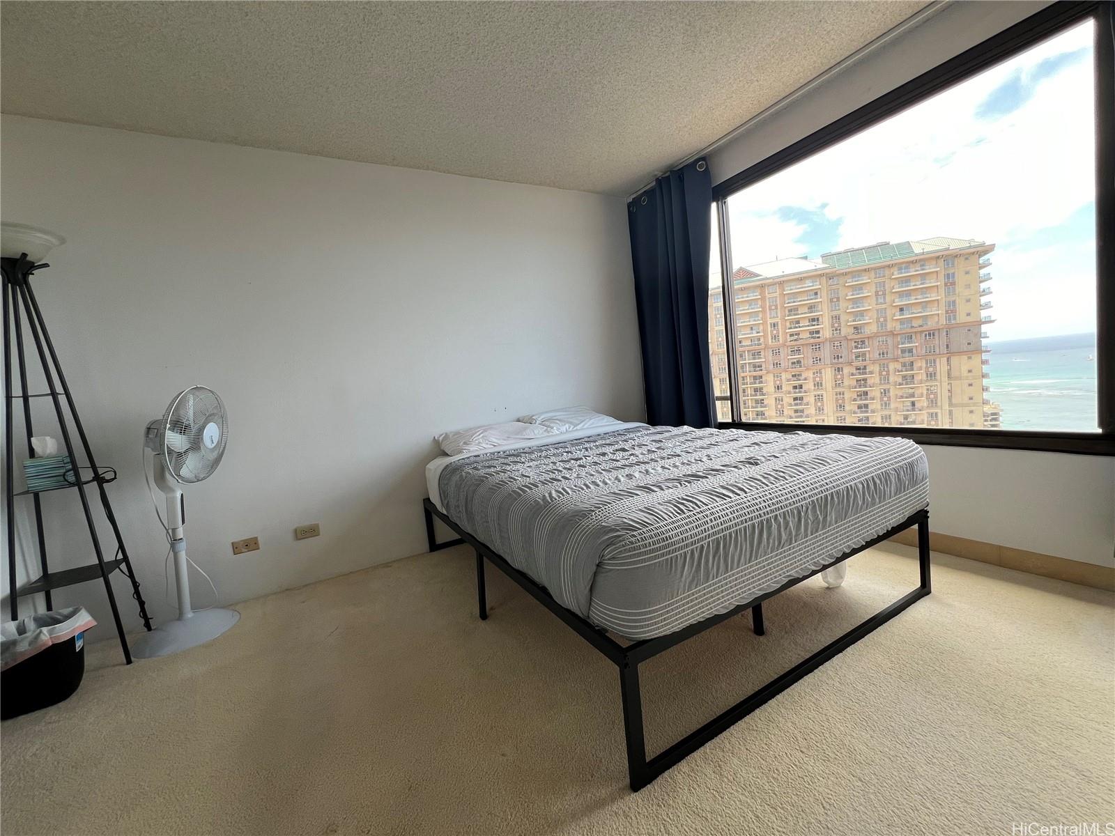 Discovery Bay condo # 3613, Honolulu, Hawaii - photo 4 of 12