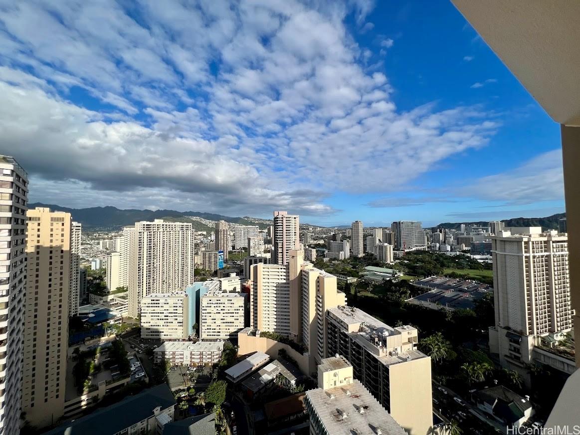 Discovery Bay condo # 3616, Honolulu, Hawaii - photo 10 of 11