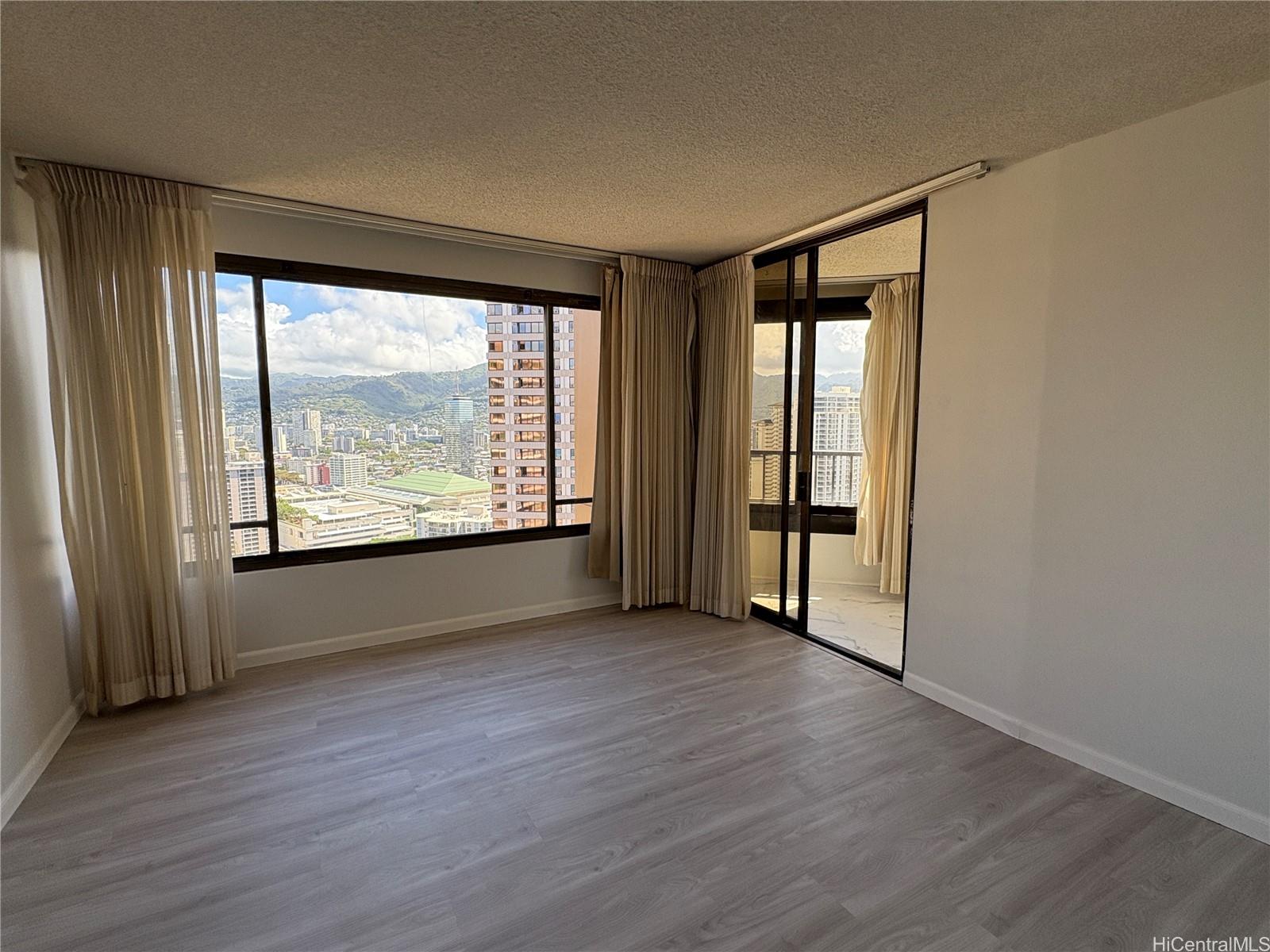 1778 Ala Moana Blvd Honolulu - Rental - photo 2 of 14