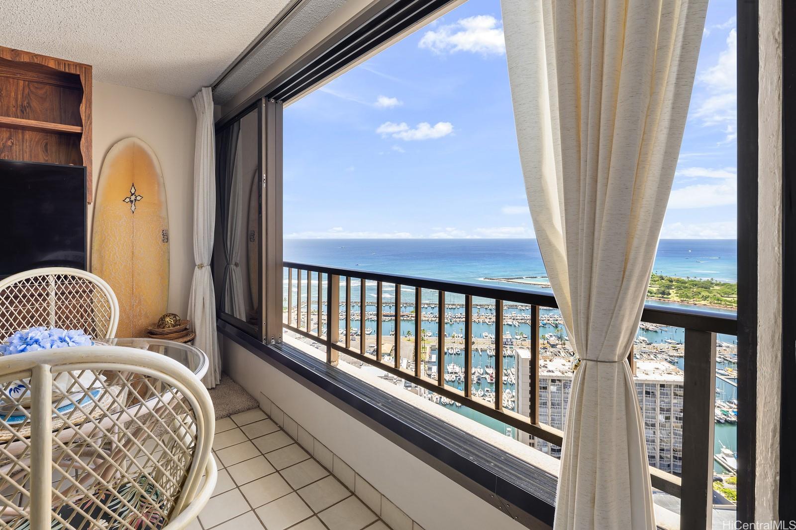 Discovery Bay condo # 3903, Honolulu, Hawaii - photo 3 of 25