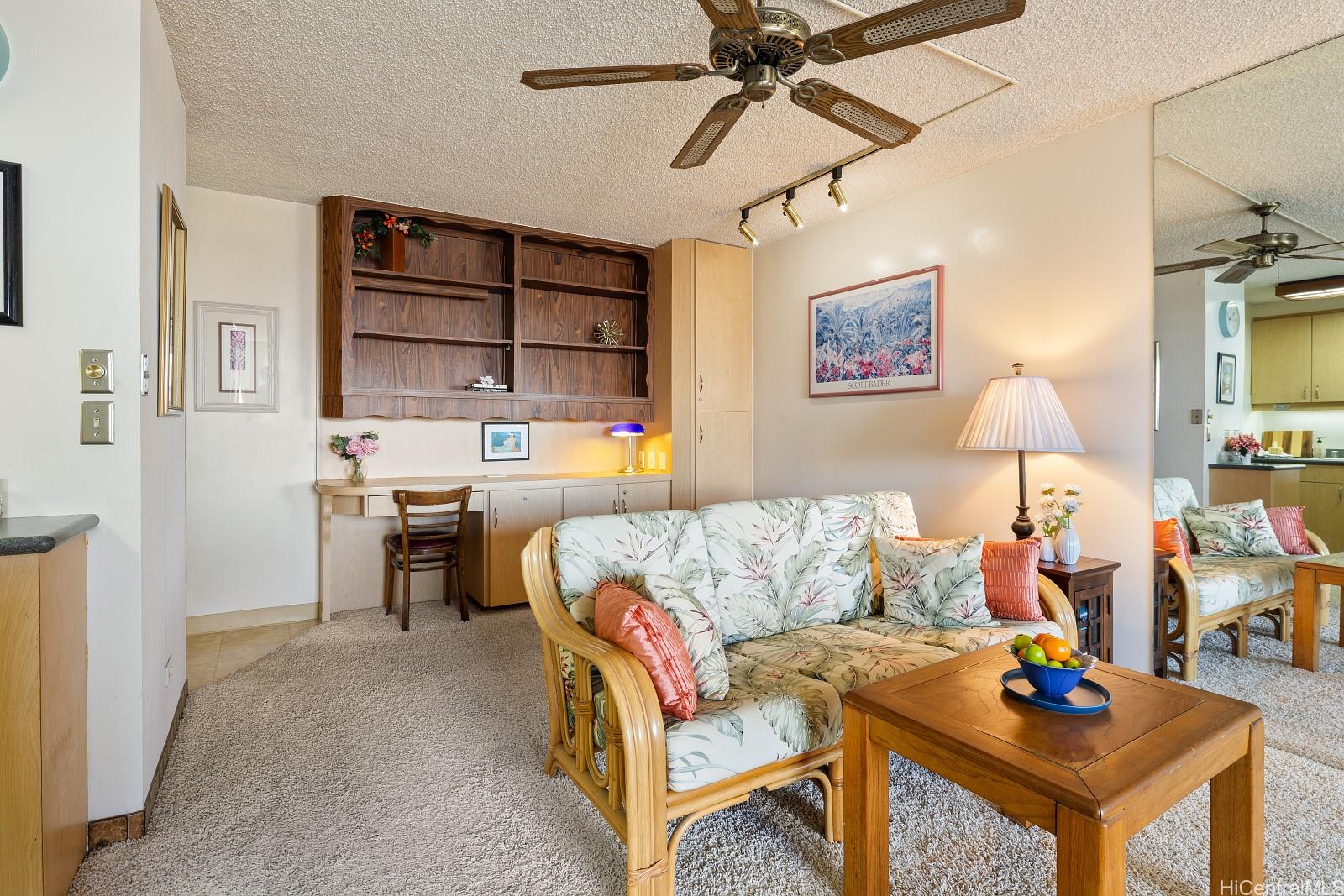 Discovery Bay condo # 3903, Honolulu, Hawaii - photo 6 of 25