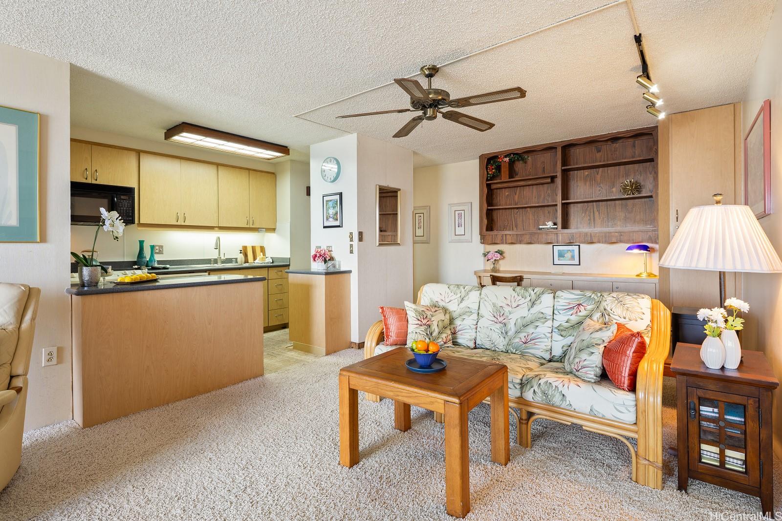 Discovery Bay condo # 3903, Honolulu, Hawaii - photo 7 of 25