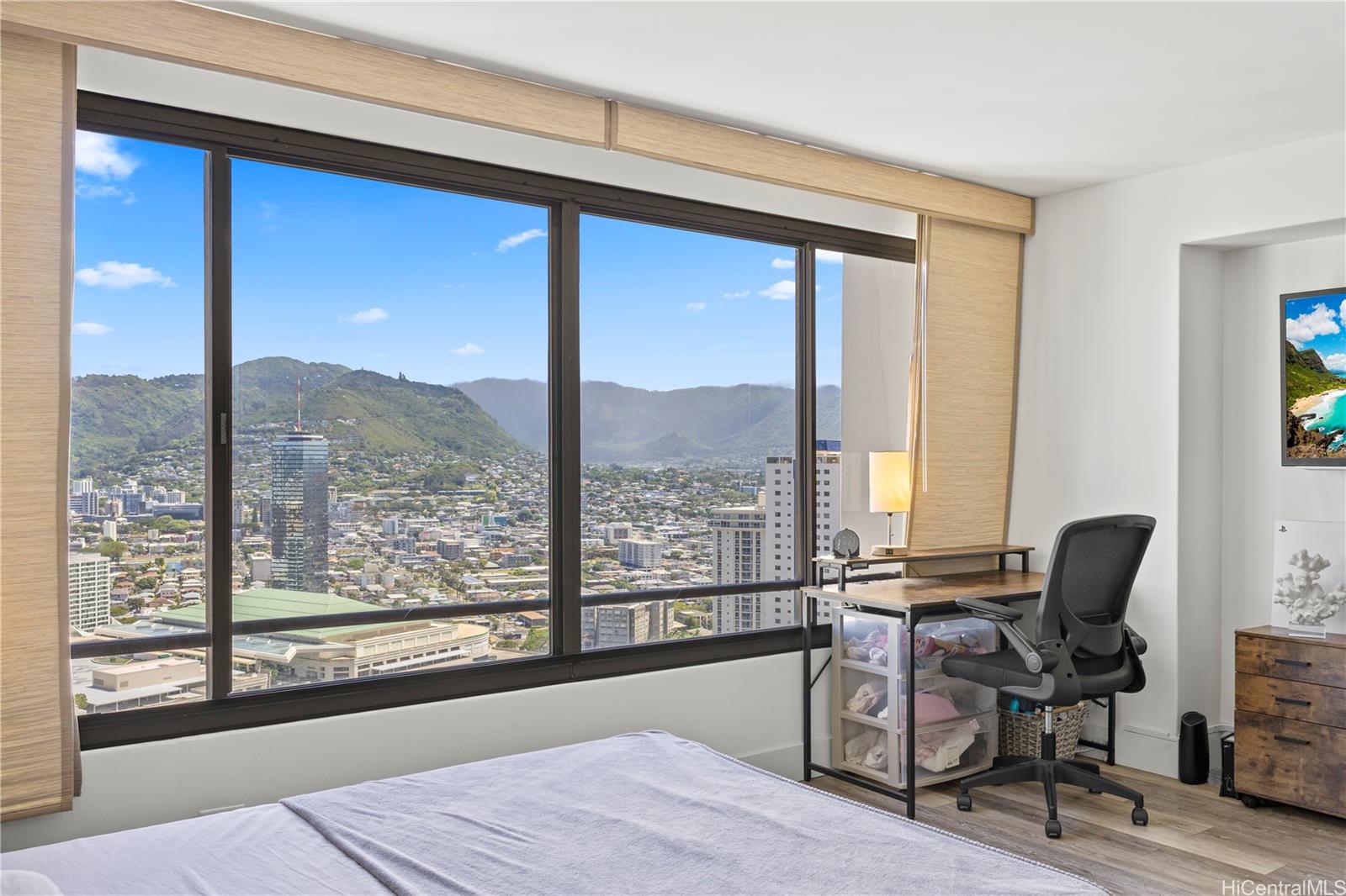Discovery Bay condo # 3905, Honolulu, Hawaii - photo 2 of 20