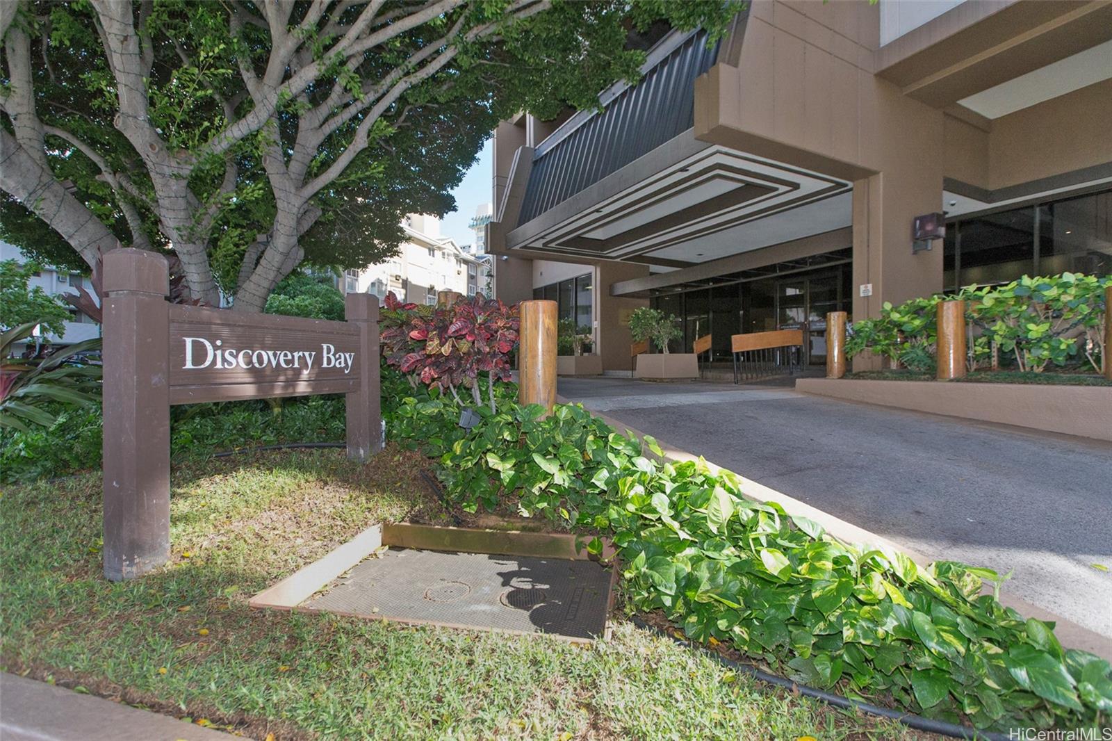 Discovery Bay condo # 3917, Honolulu, Hawaii - photo 2 of 25