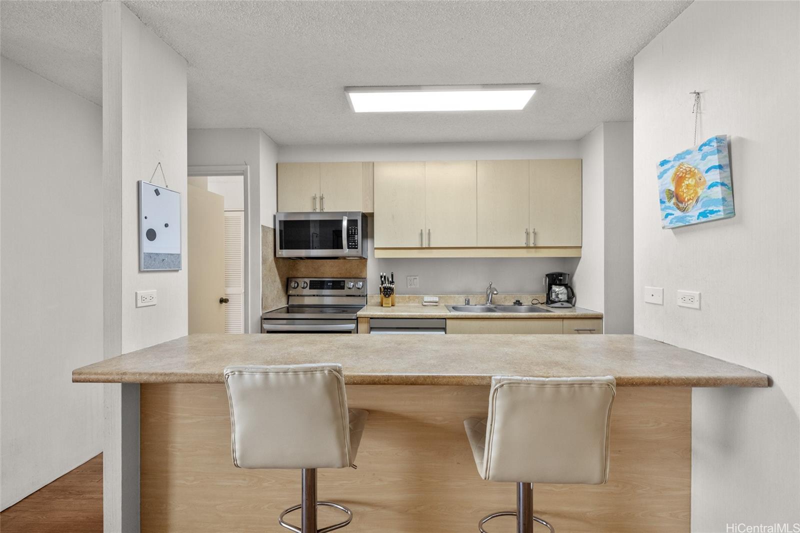 Discovery Bay condo # 3917, Honolulu, Hawaii - photo 11 of 25