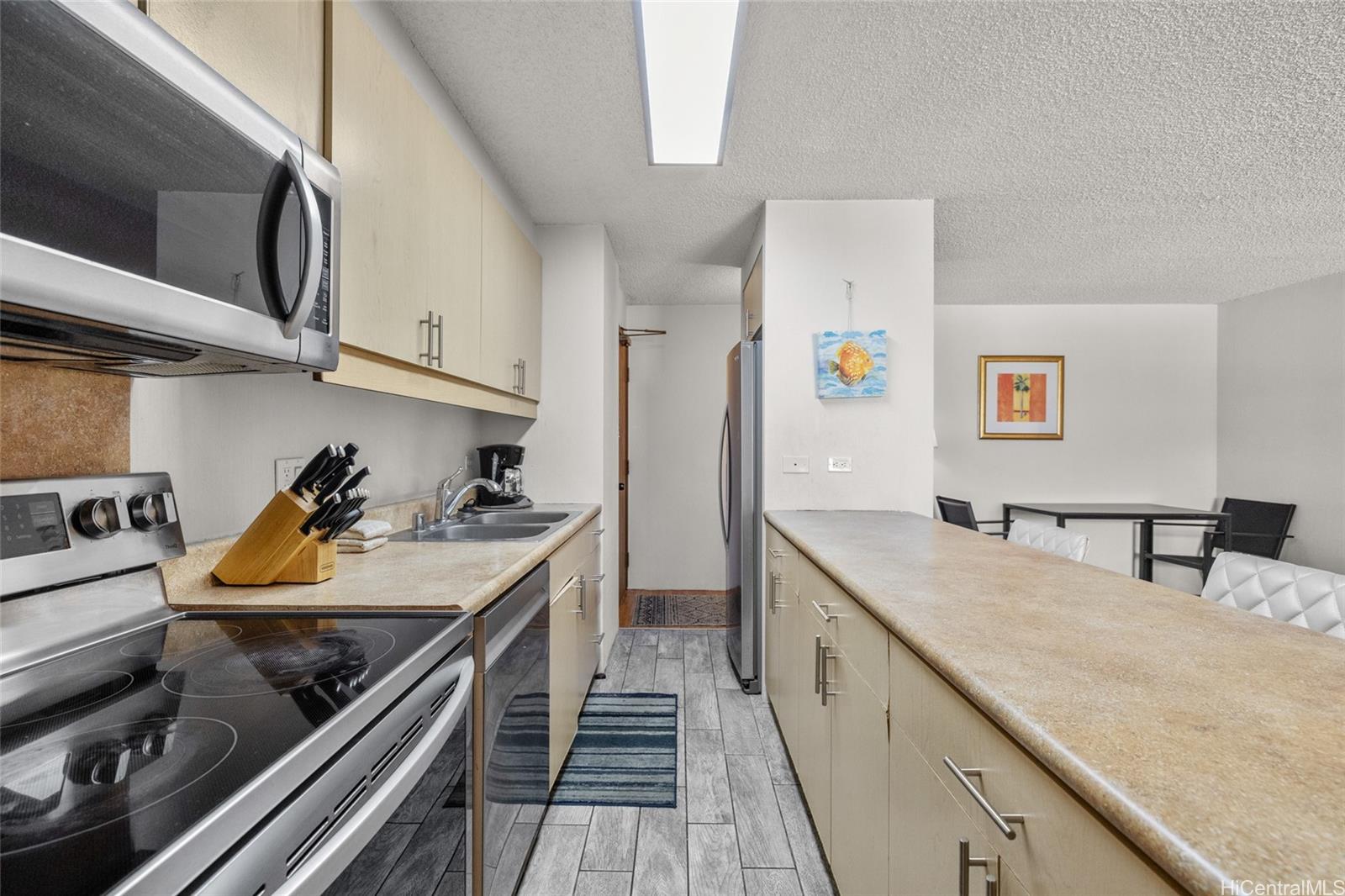 Discovery Bay condo # 3917, Honolulu, Hawaii - photo 12 of 25