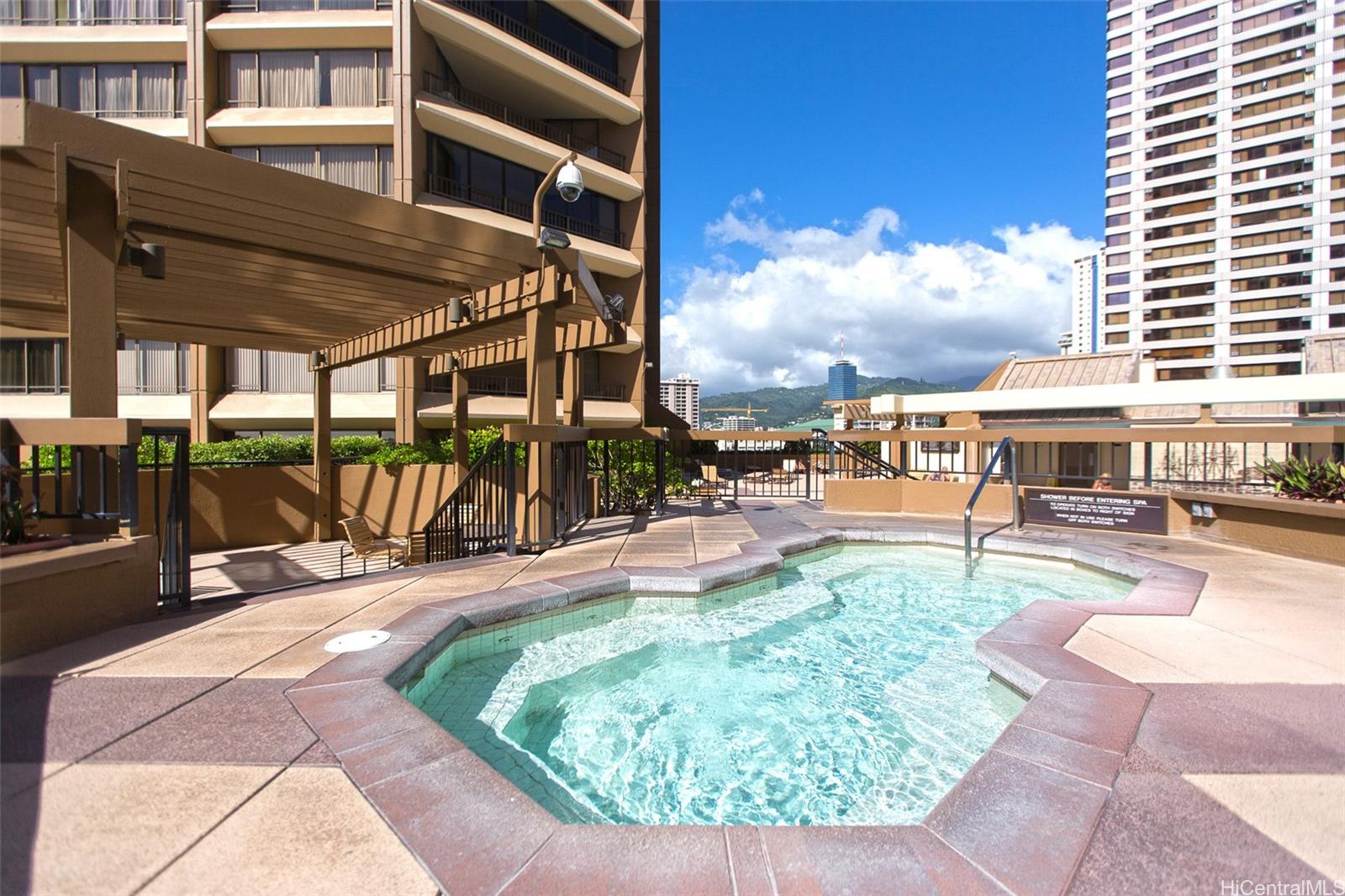 Discovery Bay condo # 3917, Honolulu, Hawaii - photo 23 of 25