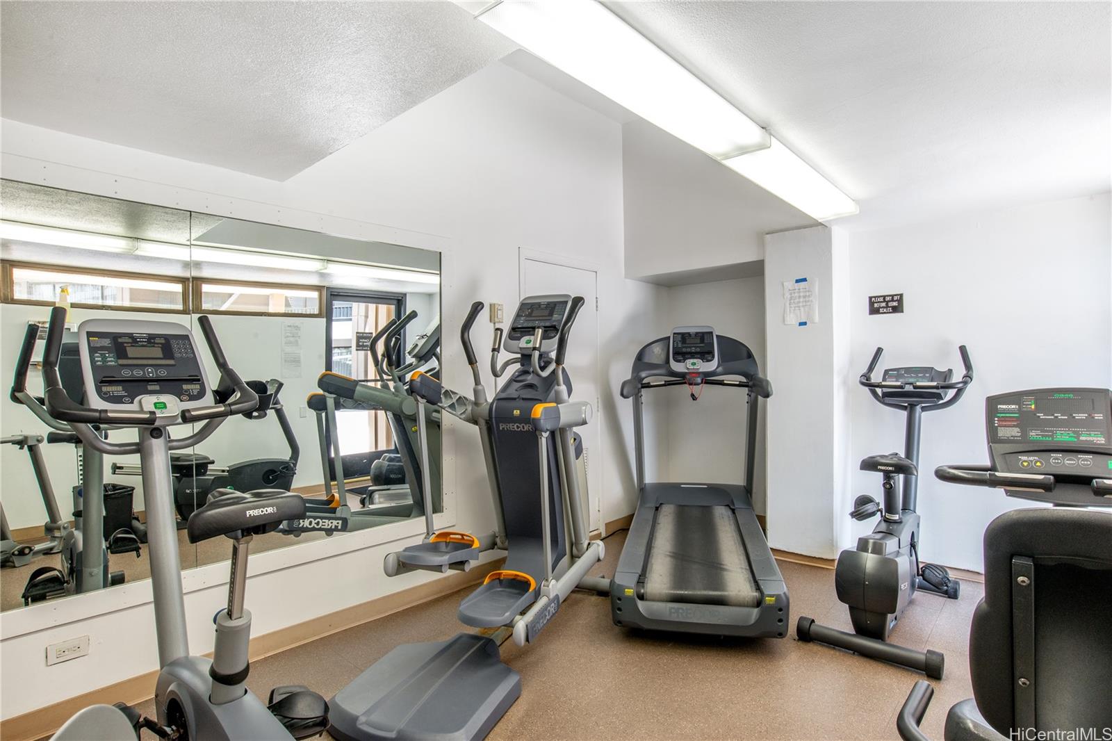 Discovery Bay condo # 3918, Honolulu, Hawaii - photo 20 of 25