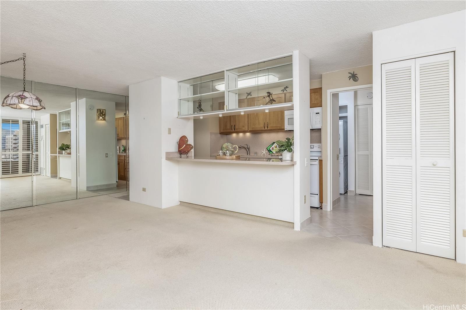 Discovery Bay condo # 3918, Honolulu, Hawaii - photo 5 of 25