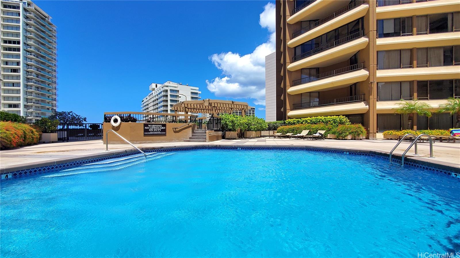 Discovery Bay condo # 4003, Honolulu, Hawaii - photo 18 of 23