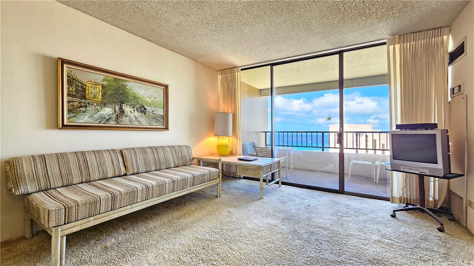 Discovery Bay condo # 4003, Honolulu, Hawaii - photo 4 of 23